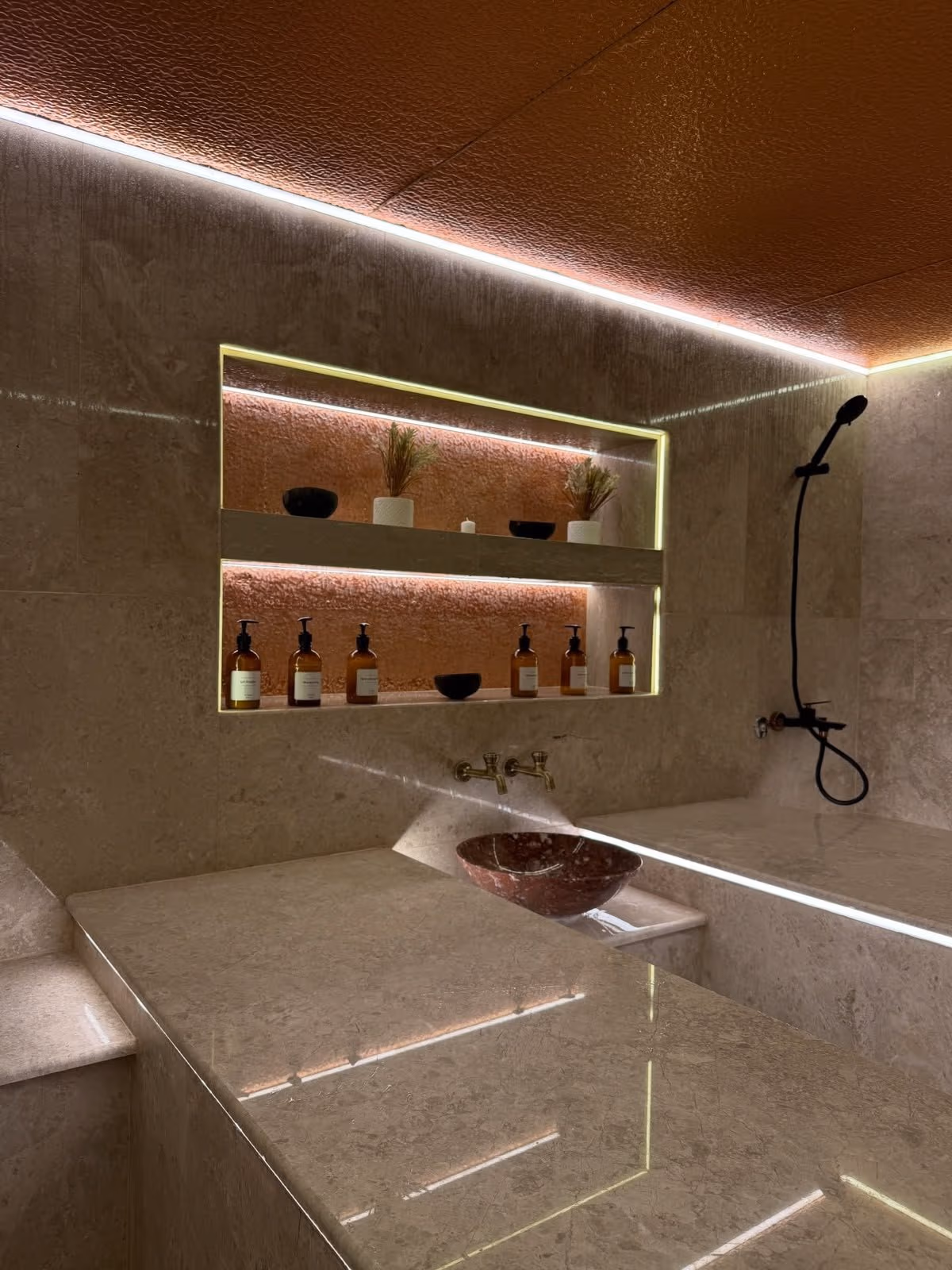 Hammam and massage in Marrakech at a traditional Moroccan hammam