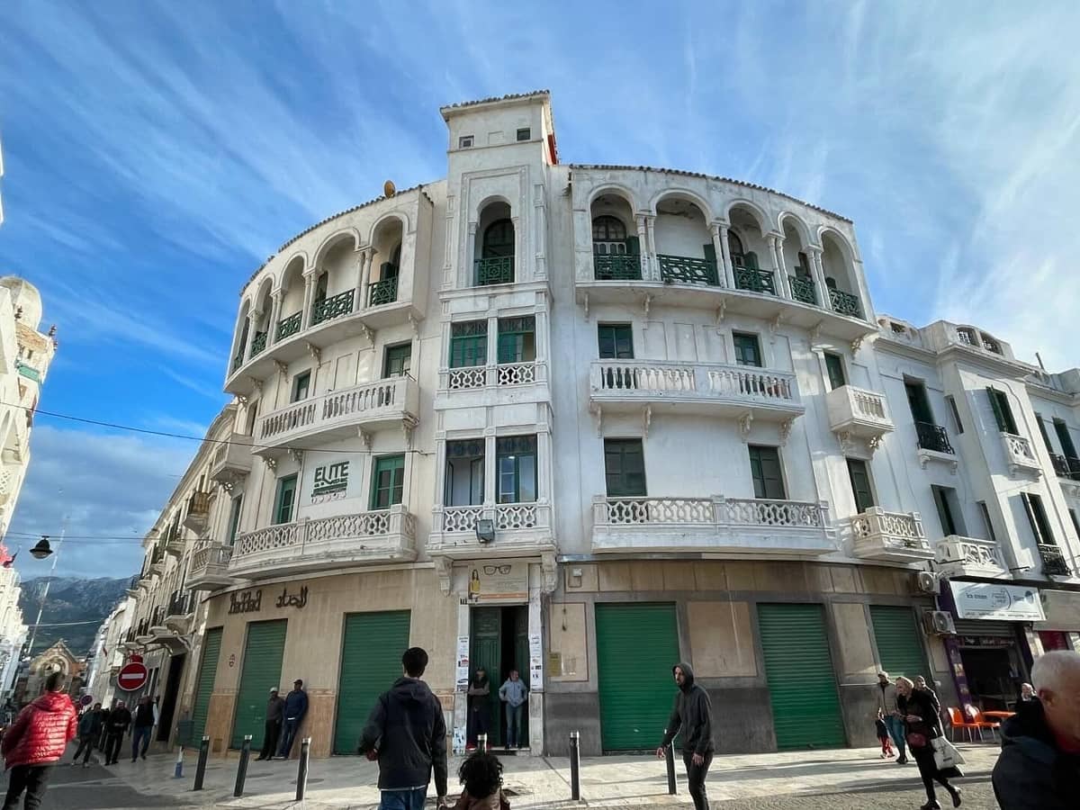 Traditional whitewashed buildings in Tetouan on a day trip from Tangier